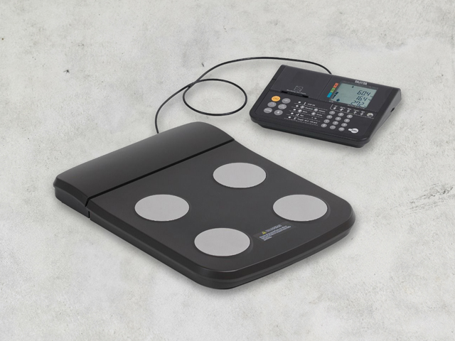 Body Compositionele Analyzer Tanita DC-360 (met printer zonder statief en te koppelen met Odoo weegsoftware) en incl.5m. USB kabel