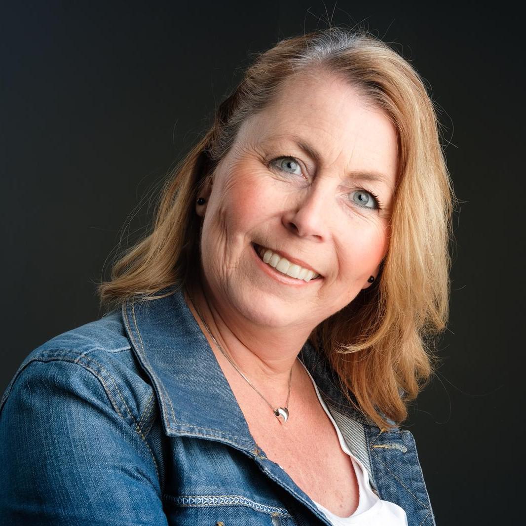 Slank en Fit op Maat, Luciënne van Veenendaal in Son en Breugel